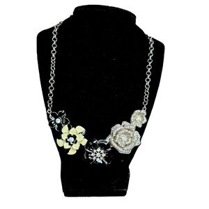 Catherine Gricez statement necklace. Black and white flowers.